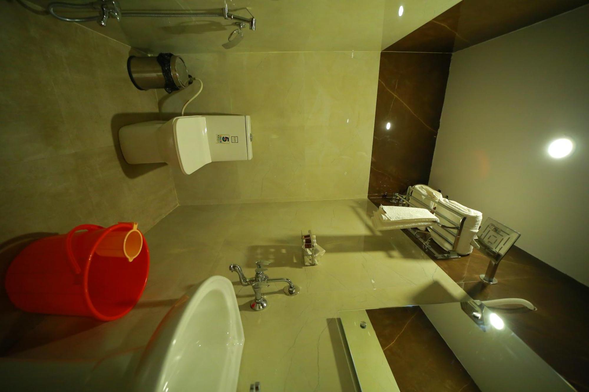 Hotel Dhruv Elite And Banquets Hajdarabad Zewnętrze zdjęcie